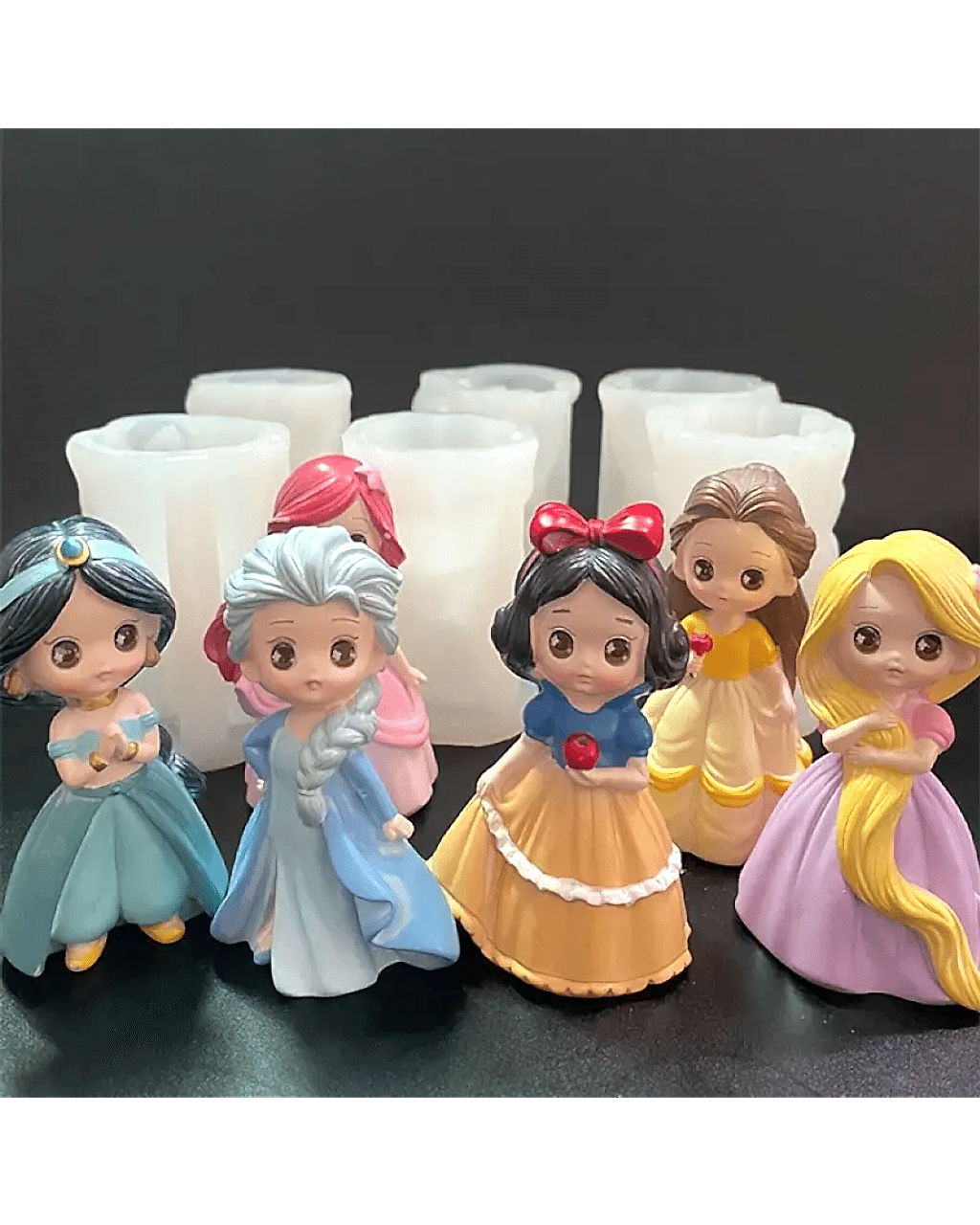  YY5735 Fiyonklu Kız Figürü Silikon Kalıp • El Yapımı Biblo ve Mum Kalıbı • Zarif ve Sevimli Dekoratif Tasarım