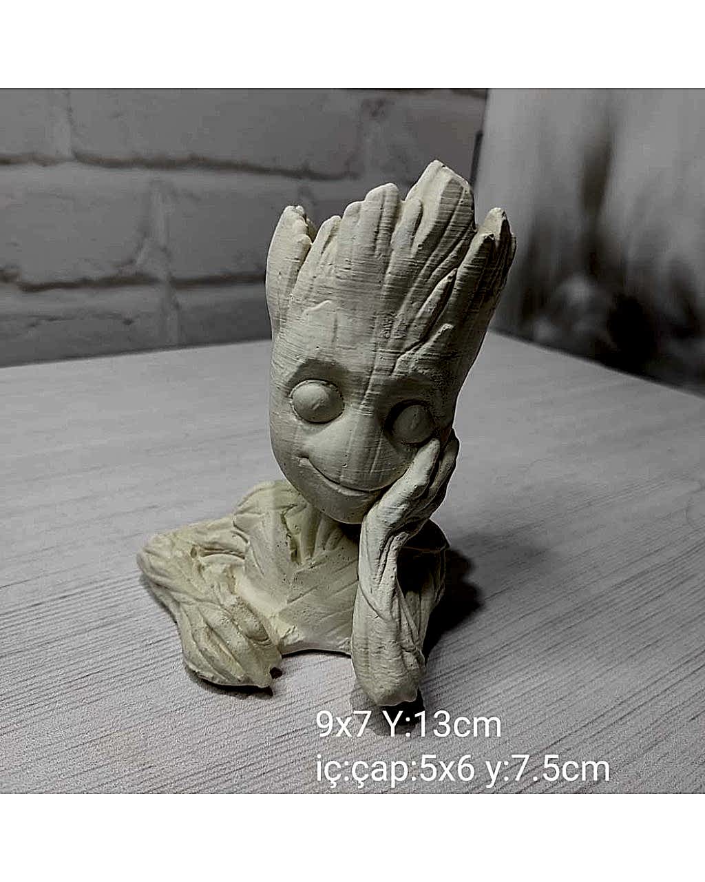 YY1058 Groot Eli Yanağında Silikon Kalıp: Sevimli ve Şık Dekoratif Tasarım! Hediye Seçeneği!