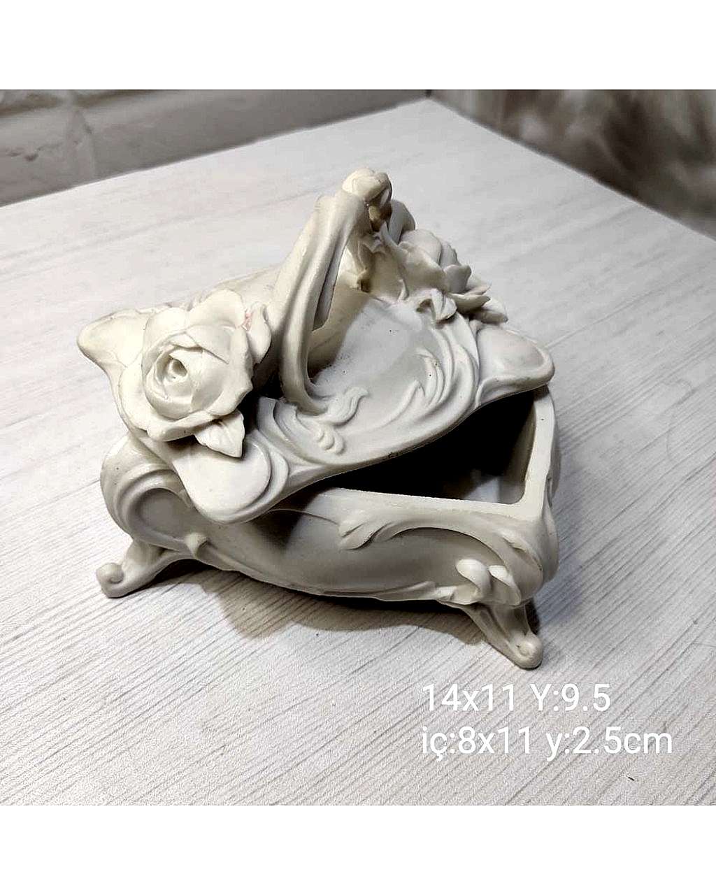 YY1708-Takı Kutusu Kapağında Gül Var Silikon Kalıp