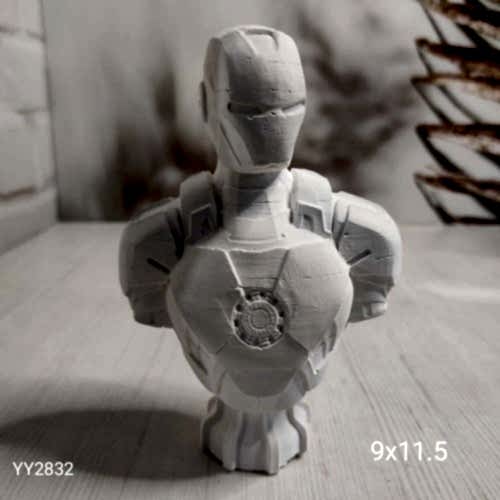 YY2832 İron Man (Demir Adam) Büst Biblo Silikon Kalıp: Süper Kahramanınızı Şekillendirin - Kaliteli ve Dayanıklı Hediye Seçeneği!